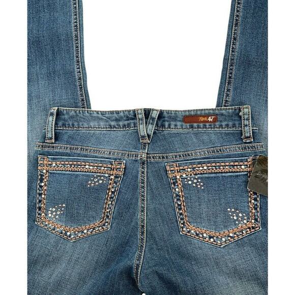 Wrangler Rock 47 Jeans Women 28X30 Low Rise Rhinestone Pocket Whiskers Denim NWT - Picture 10 of 12